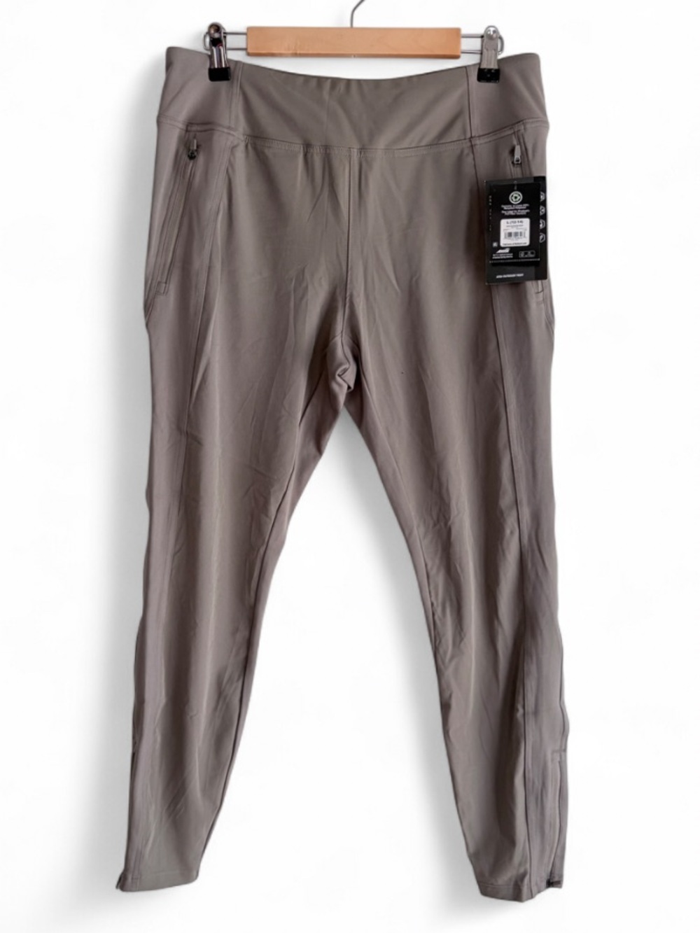 NEW Avia Outdoor Tight Gray Zip Pocket Leggings Size L